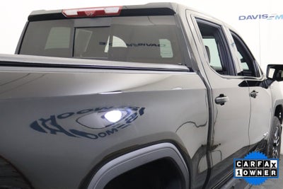 2025 GMC Sierra 1500 AT4 Crew Cab 4WD