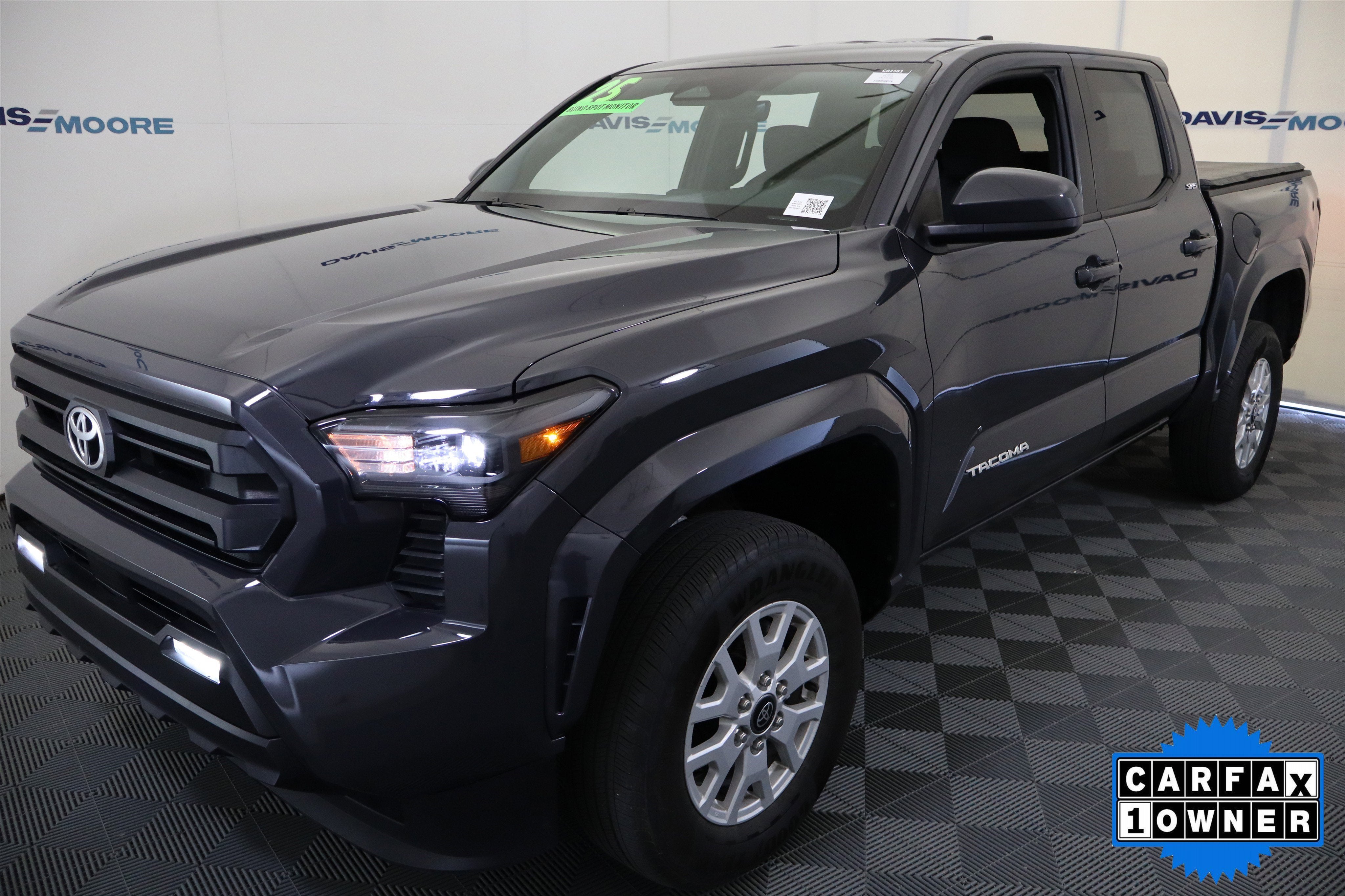 2025 Toyota Tacoma 4WD SR