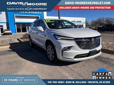 2023 Buick Enclave Essence