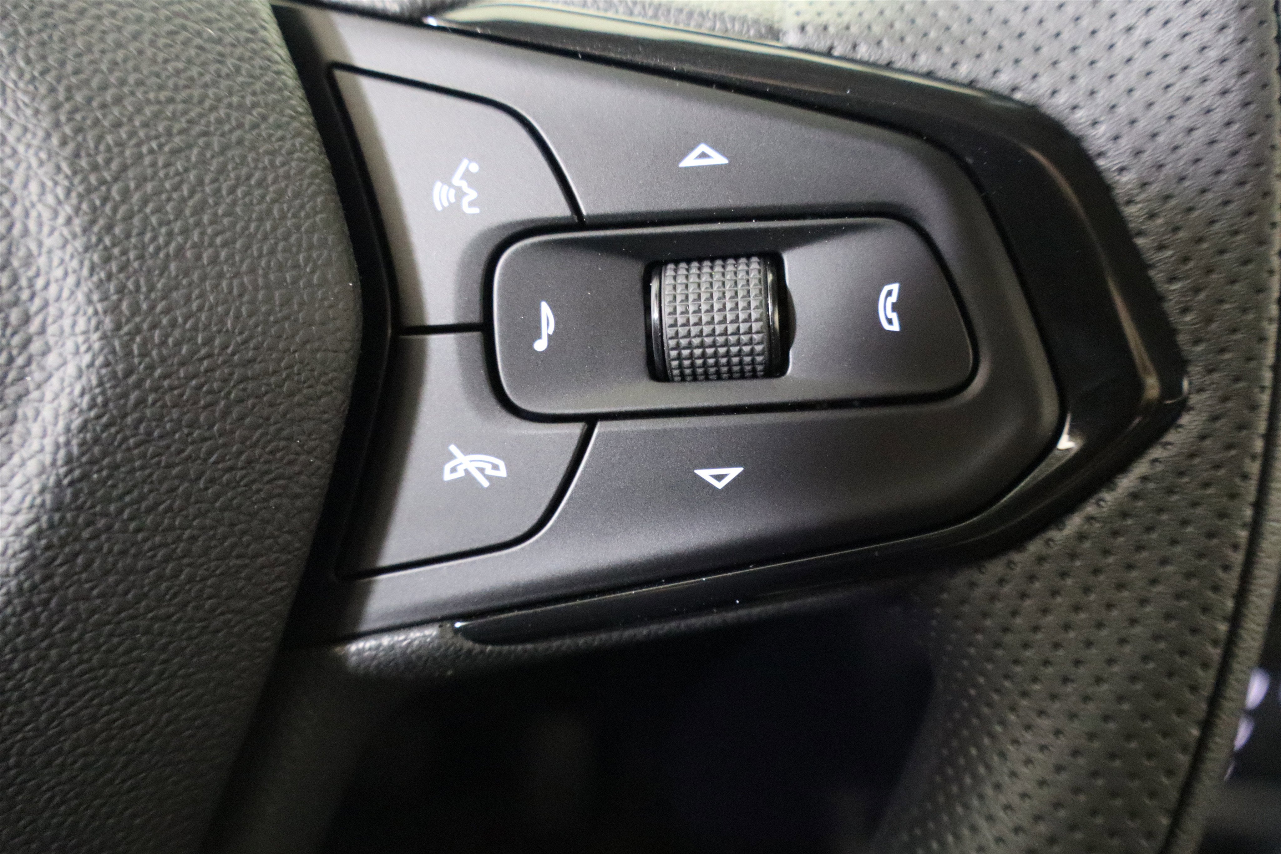 2026 Chevrolet Trailblazer LS AWD